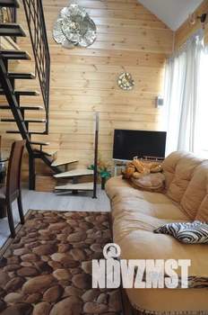 Дом 37м², 2-этажный, посуточно,