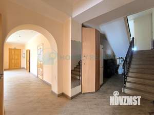 Дом 324м², 3-этажный, на длительный срок,