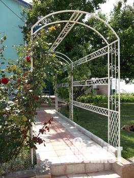 Дом 100м², 2-этажный, посуточно,