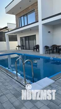 Дом 80м², 2-этажный, посуточно,