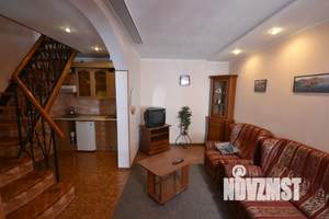 Дом 45м², 2-этажный, посуточно,