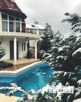 Дом 210м², 3-этажный, посуточно,