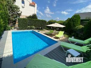 Дом 140м², 3-этажный, посуточно,