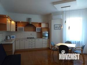 Дом 280м², 3-этажный, посуточно,