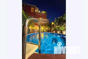 Дом 165м², 3-этажный, посуточно,