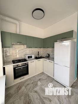 Дом 100м², 2-этажный, на длительный срок,