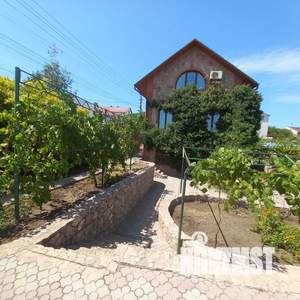 Дом 160м², 3-этажный, посуточно,