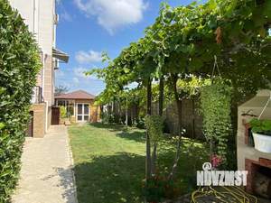 Дом 140м², 3-этажный, посуточно,