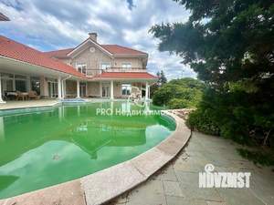 Дом 730м², 2-этажный, на длительный срок,