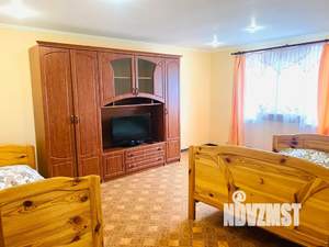 Дом 70м², 2-этажный, посуточно,