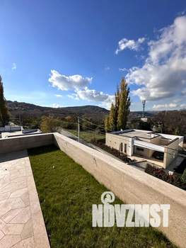 Дом 250м², 2-этажный, посуточно,