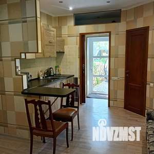 Дом 25м², 2-этажный, посуточно,