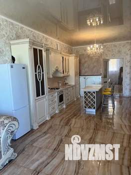 Дом 150м², 2-этажный, посуточно,