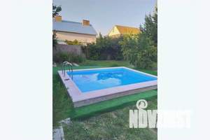 Дом 200м², 3-этажный, посуточно,