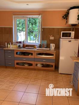 Дом 98м², 2-этажный, посуточно,