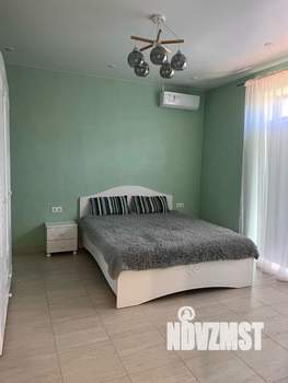 Коттедж 200м², 2-этажный, на длительный срок,