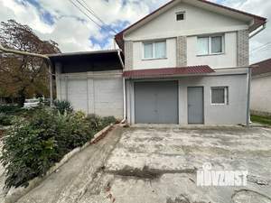 Дом 229м², 2-этажный, на длительный срок,