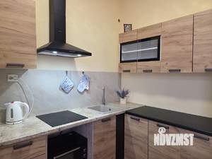 Дом 74м², 2-этажный, на длительный срок,