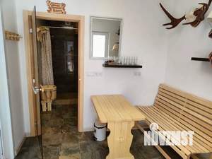 Дом 215м², 2-этажный, посуточно,