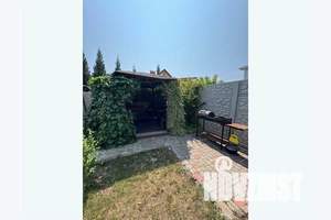 Дом 65м², 2-этажный, посуточно,