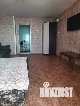 Дом 35м², 6-этажный, посуточно,