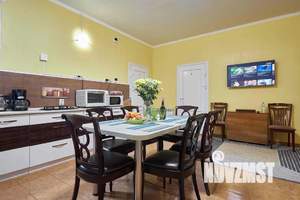 Дом 130м², 2-этажный, посуточно,