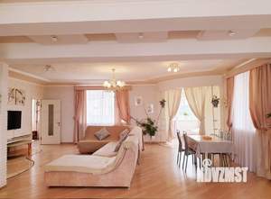 Дом 600м², 3-этажный, посуточно,