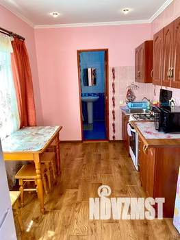 Дом 41м², 2-этажный, посуточно,