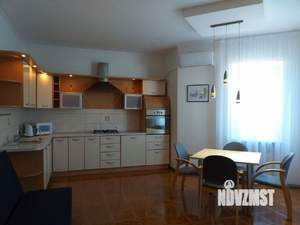 Дом 280м², 2-этажный, посуточно,