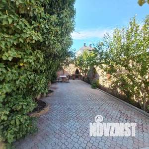 Дом 160м², 3-этажный, посуточно,