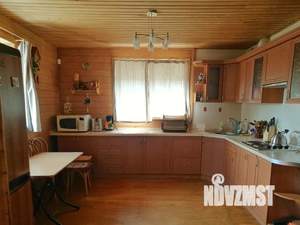 Дом 200м², 3-этажный, посуточно,