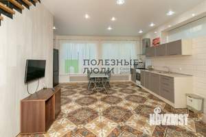 Дом 100м², 2-этажный, на длительный срок,