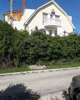 Дом 50м², 3-этажный, на длительный срок,