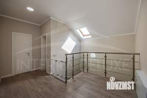 Дом 284м², 3-этажный, на длительный срок,