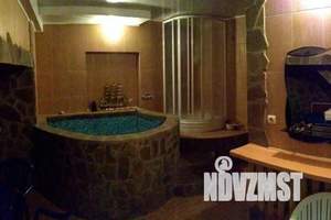 Дом 200м², 2-этажный, посуточно,