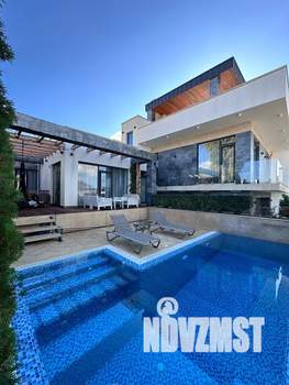 Дом 250м², 2-этажный, посуточно,