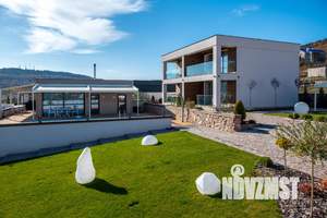 Дом 230м², 2-этажный, посуточно,