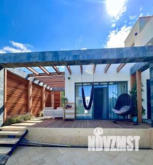 Дом 250м², 2-этажный, посуточно,