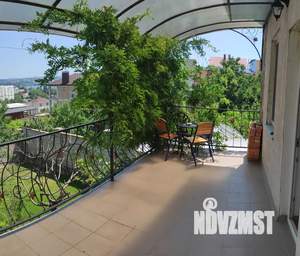 Дом 150м², 3-этажный, посуточно,