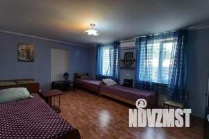 Дом 50м², 2-этажный, посуточно,