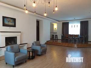 Дом 280м², 2-этажный, посуточно,