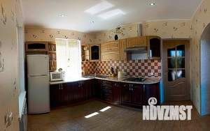 Дом 150м², 3-этажный, посуточно,