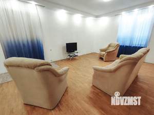 Дом 200м², 2-этажный, посуточно,