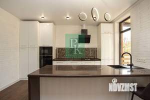 Дом 176м², 2-этажный, участок 5 сот.