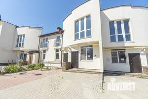 Дом 110м², 3-этажный, участок 1 сот.