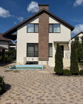 Дом 284м², 3-этажный, участок 5 сот.