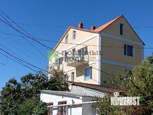 Дом 292м², 3-этажный, участок 4 сот.