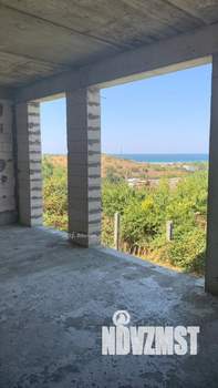 Дом 180м², 2-этажный, участок 5 сот.