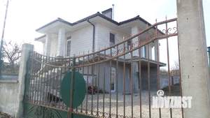 Коттедж 190м², 2-этажный, участок 6 сот.