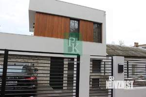 Дом 100м², 2-этажный, участок 1 сот.